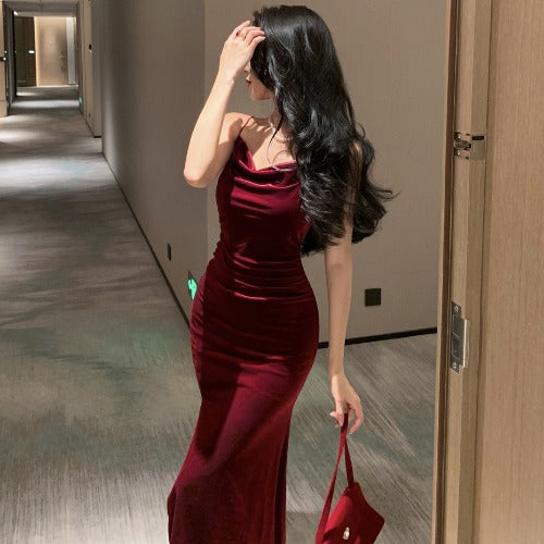 Golden Velvet Strapped Women's Tight Mermaid Long Dress
